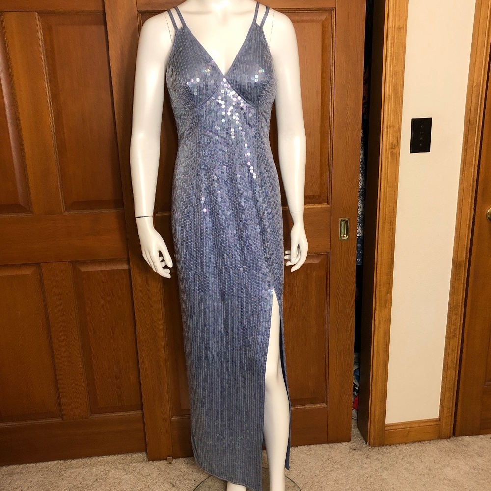 Adrianna Papel Evening dress size 8